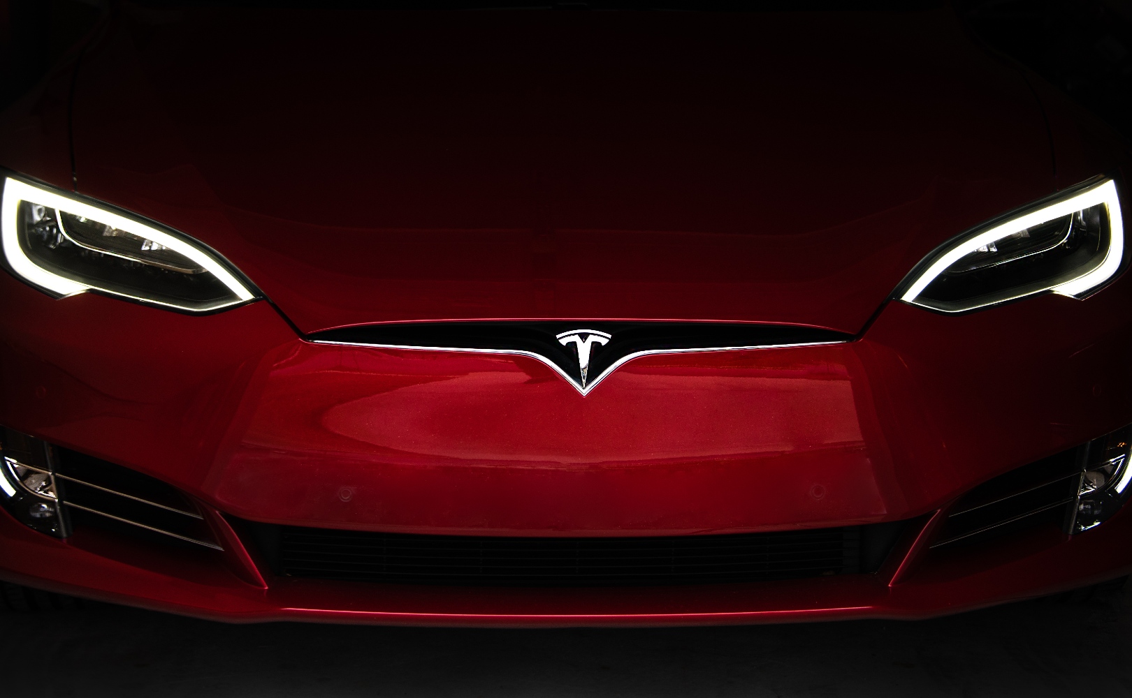 Tesla Model S i aż 1200 km zasięgu na jednym ładowaniu. Jak to możliwe?