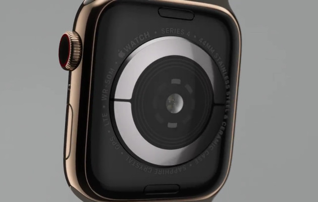 Apple Watch Series 4 сзади