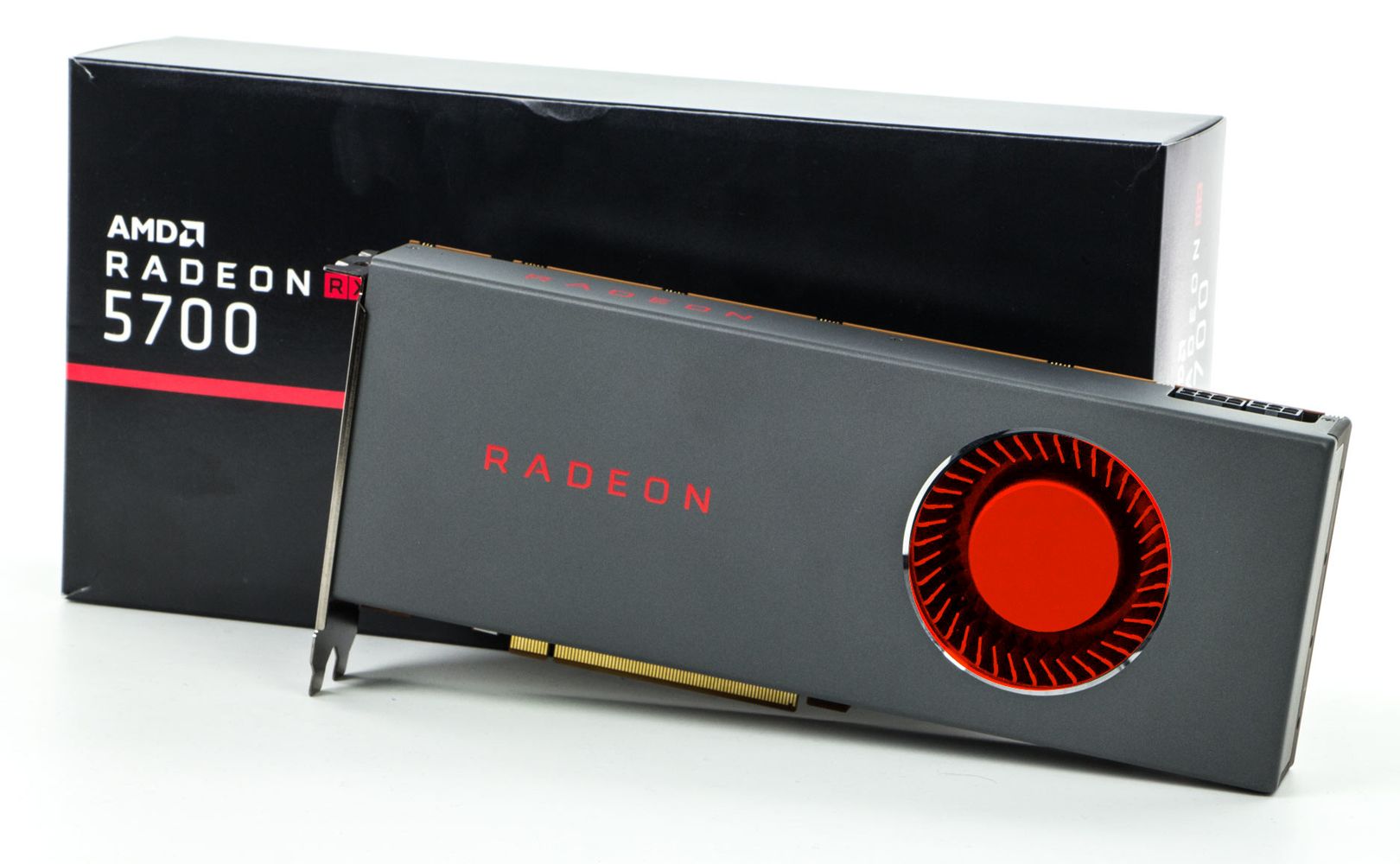 Radeon pro купить. Rx5700xt коробка. Radeon RX 5700 XT ref. RX 5700 ref. RX 5700 XT Dylan коробка.