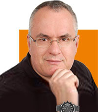 Tomasz Chmielewski | Redaktor serwisu benchmark.pl