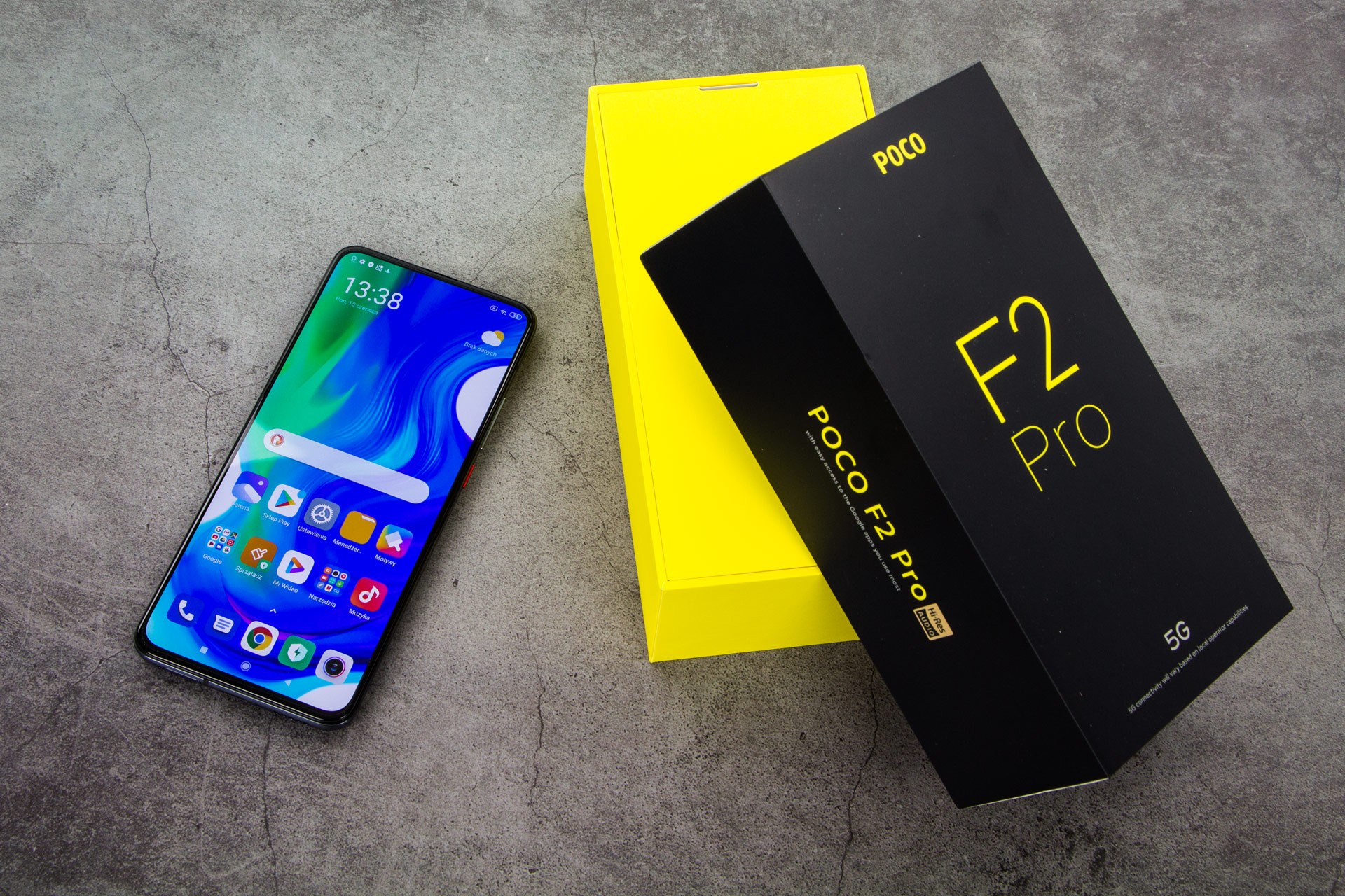 Смартфон poco x6 pro 8 256 гб. Смартфон poco f5 Pro. POCOFON f2. Xiaomi Pocophone f3. Poco f2 Pro серый.
